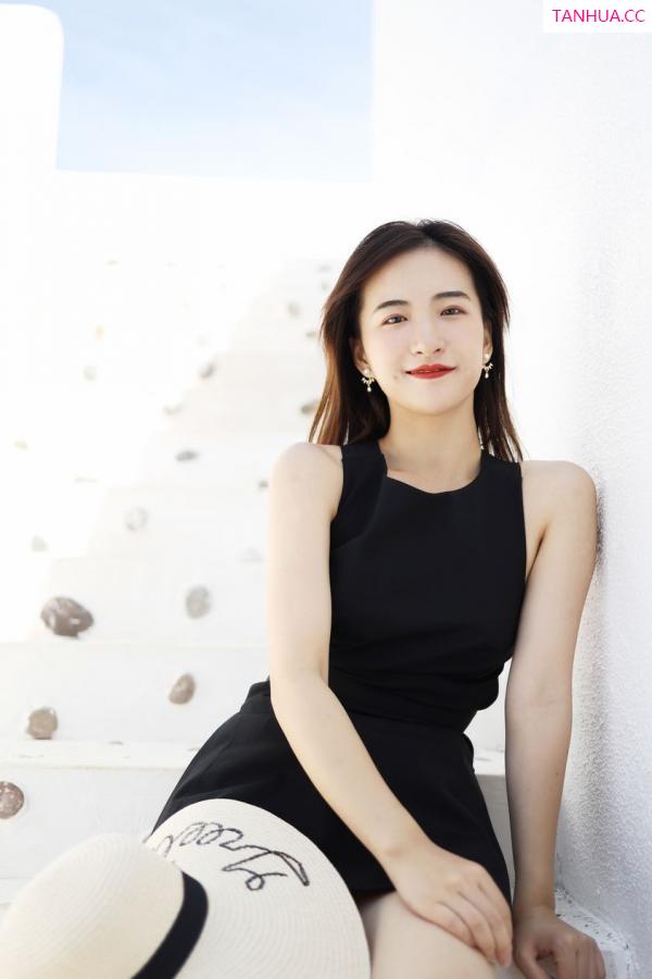 龚天艺 艺儿拿铁 [XIUREN]高清写真图 2020.01.21 艺儿拿铁第3张图片